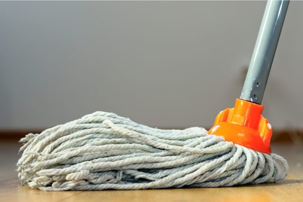 mop